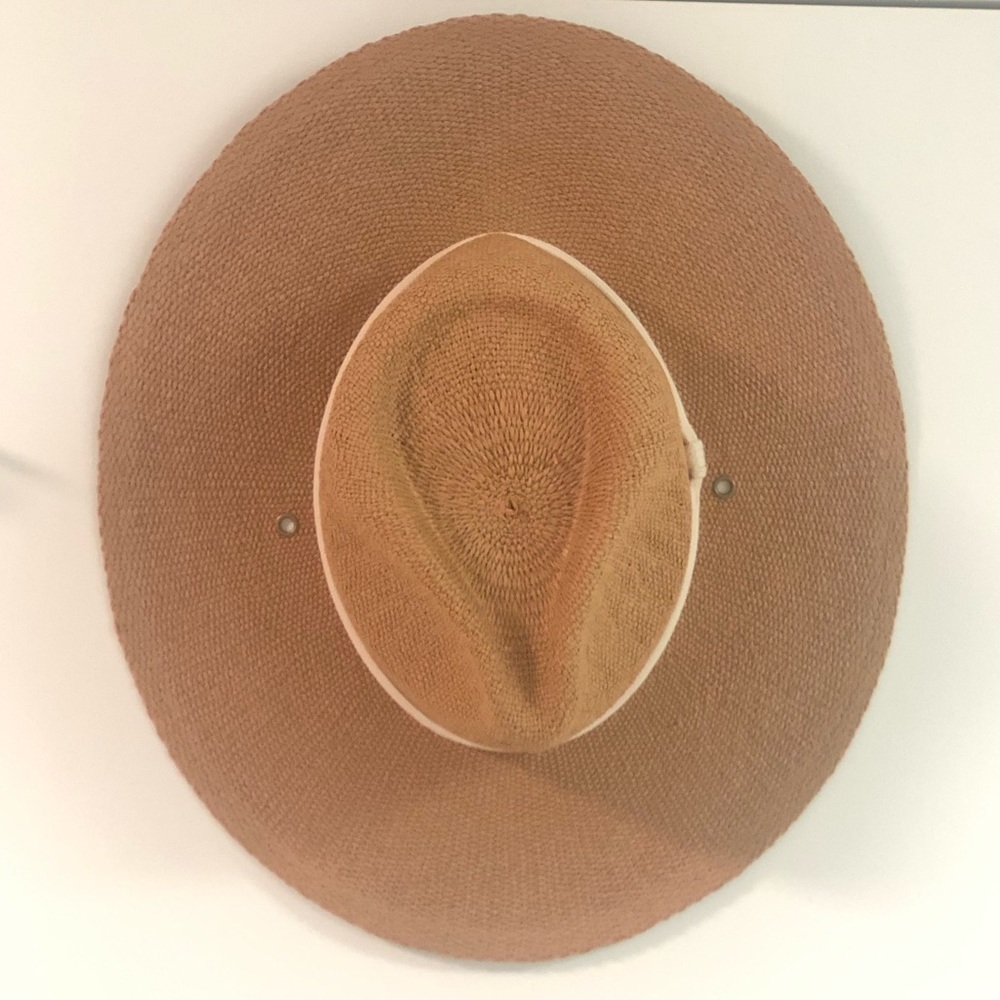 Straw Hat - Picture 4 of 7